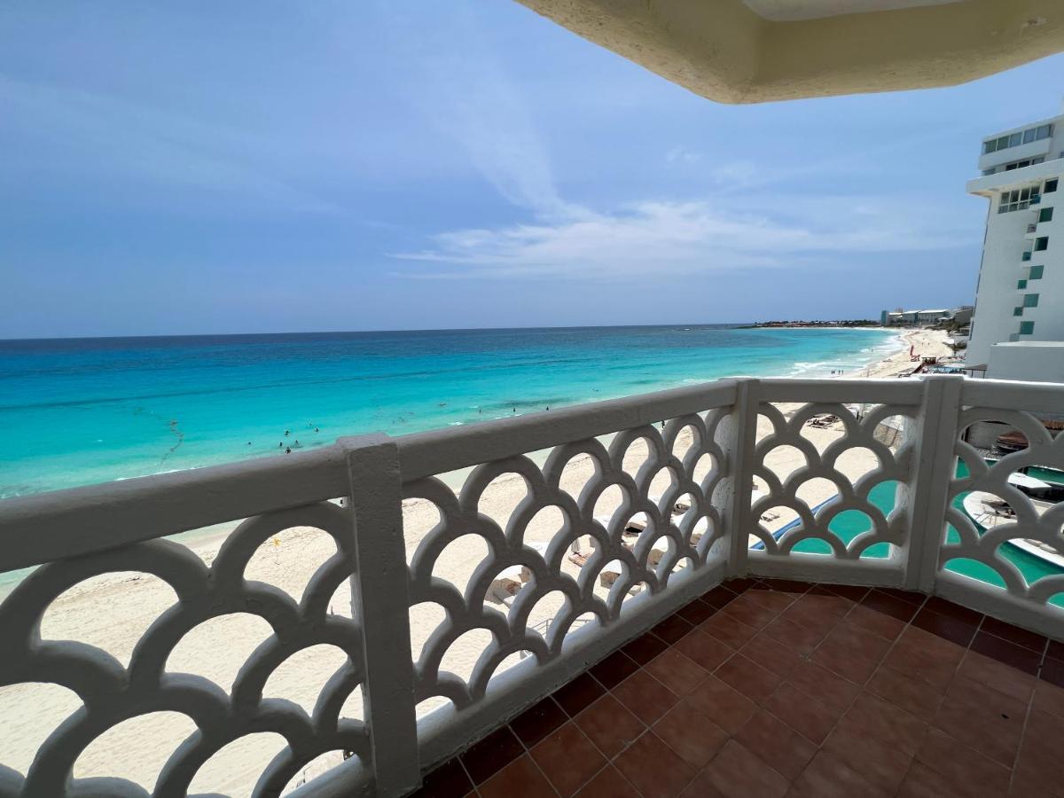 Ova Apartments Cancun Luaran gambar