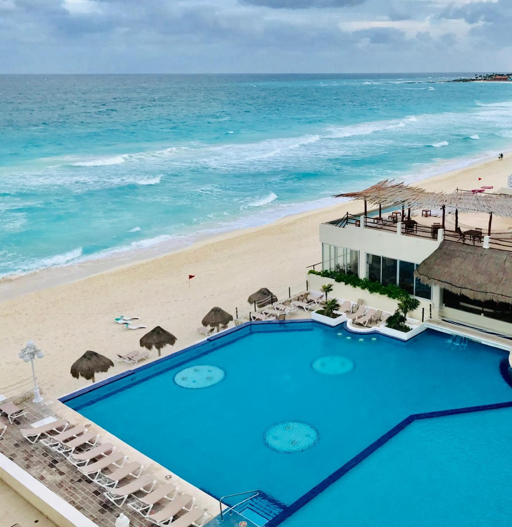 Ova Apartments Cancun Luaran gambar