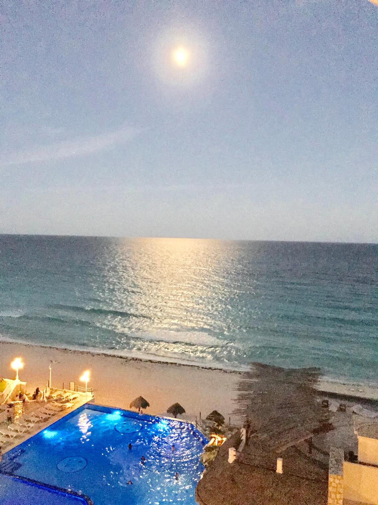 Ova Apartments Cancun Luaran gambar