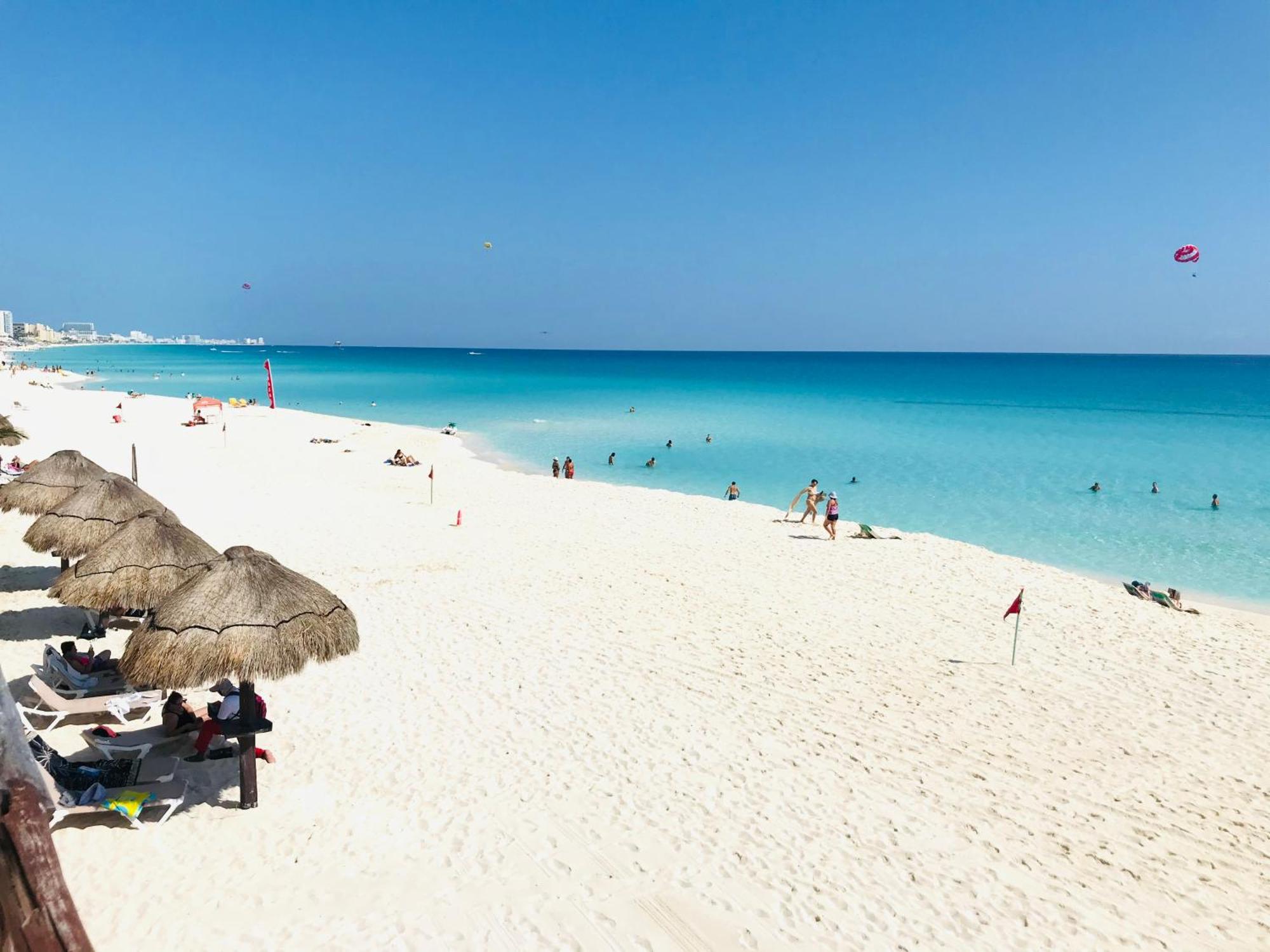 Ova Apartments Cancun Luaran gambar