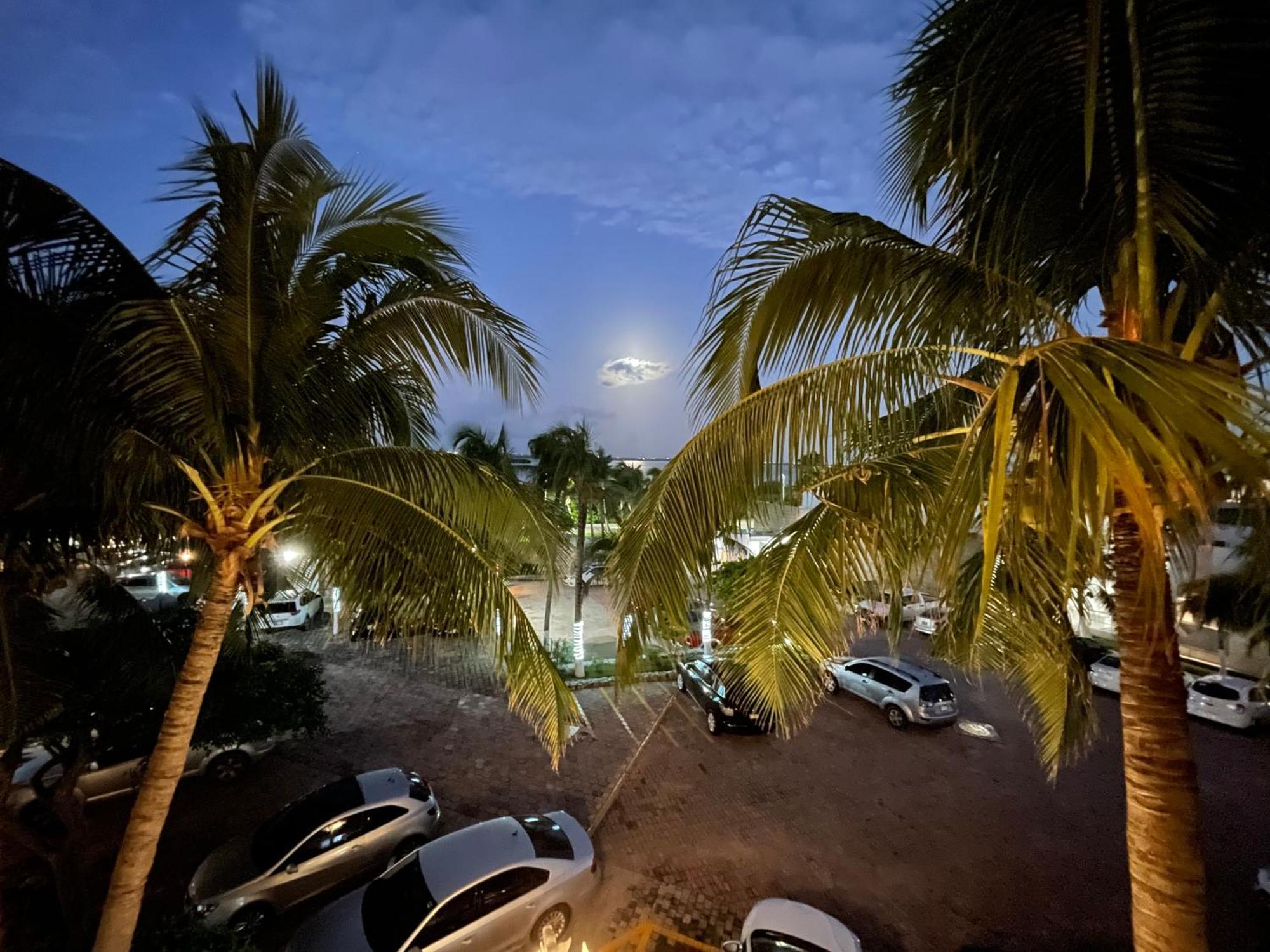 Ova Apartments Cancun Luaran gambar