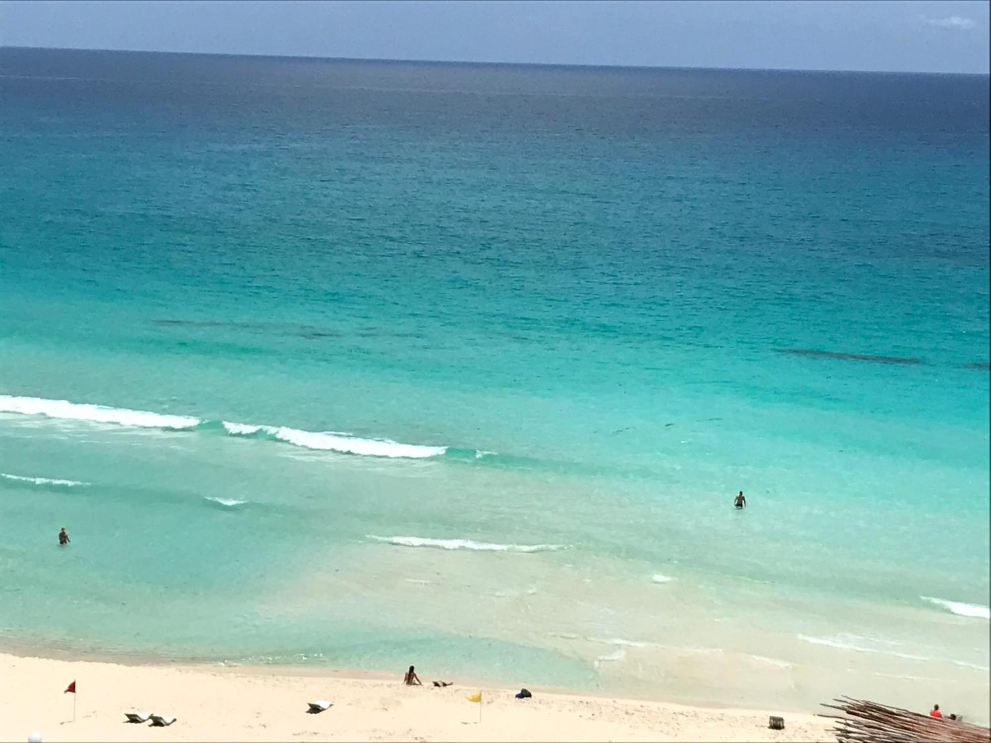 Ova Apartments Cancun Luaran gambar