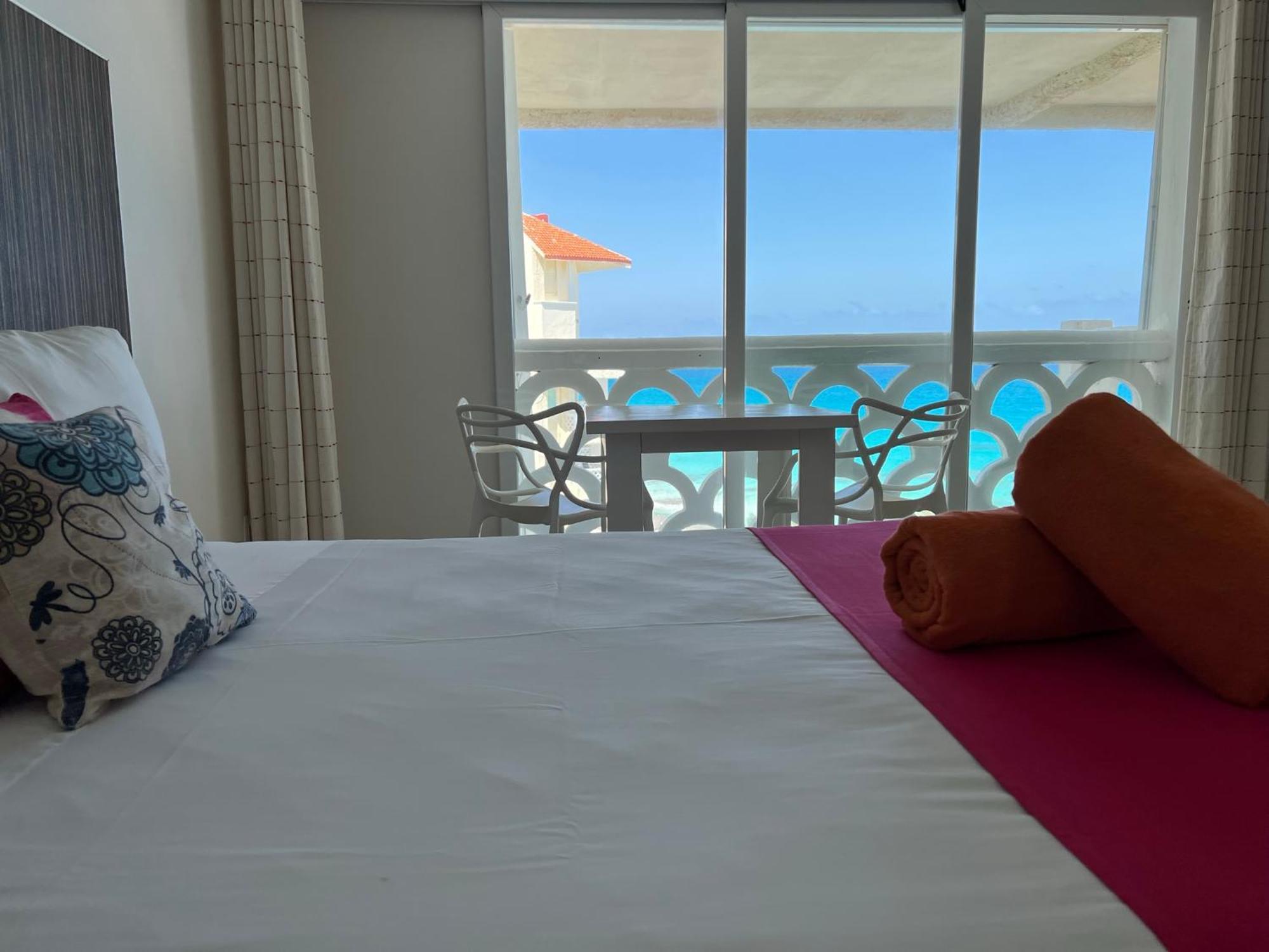 Ova Apartments Cancun Luaran gambar