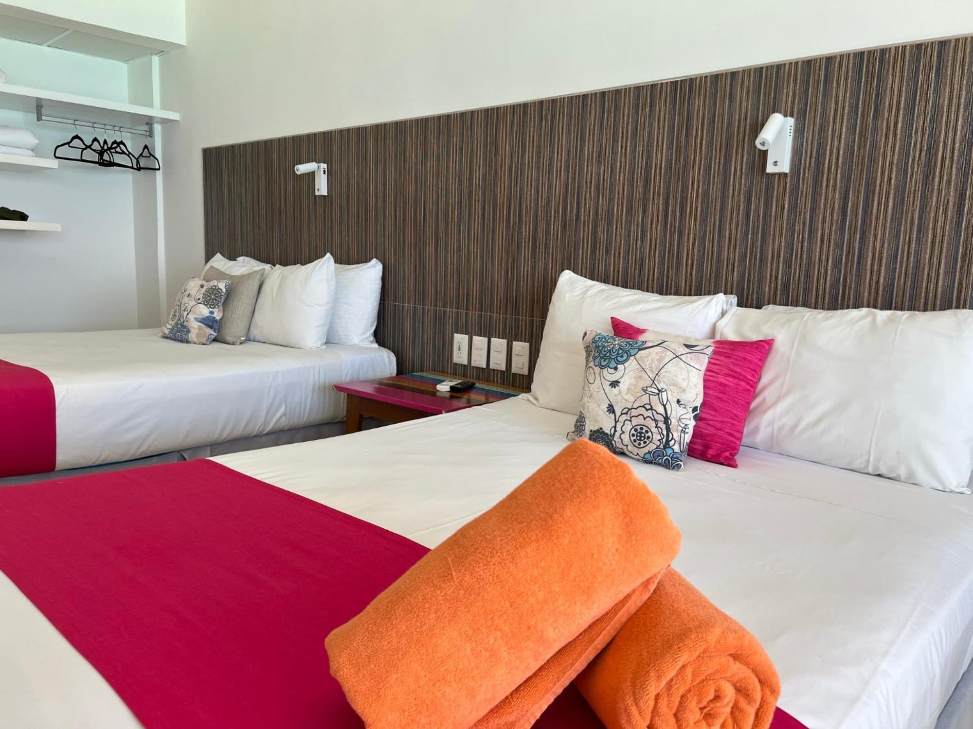 Ova Apartments Cancun Luaran gambar