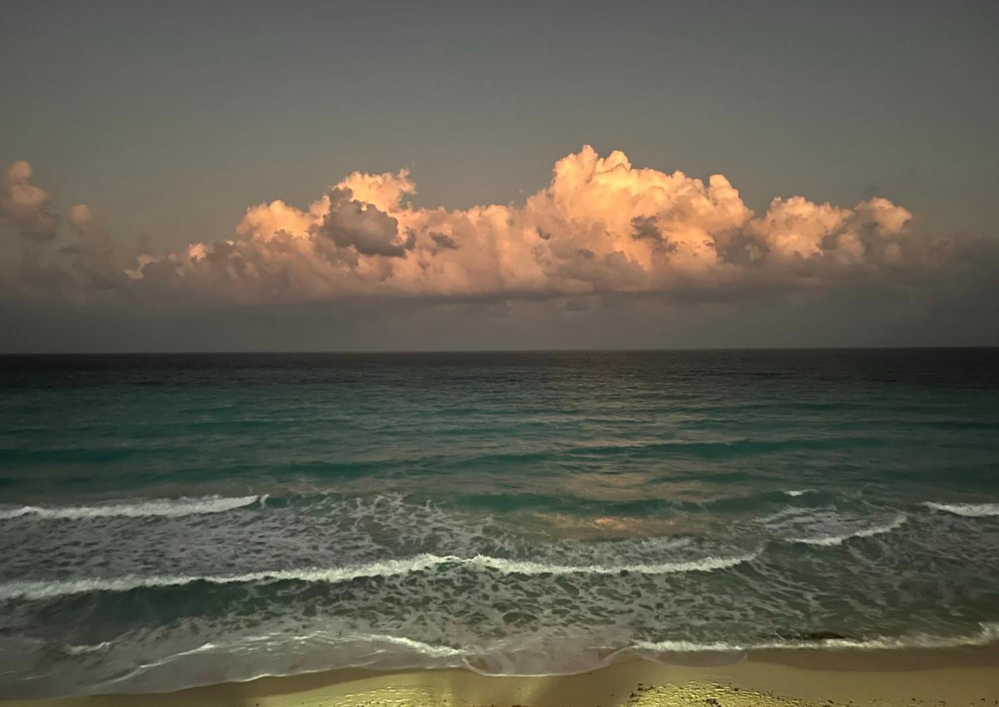 Ova Apartments Cancun Luaran gambar