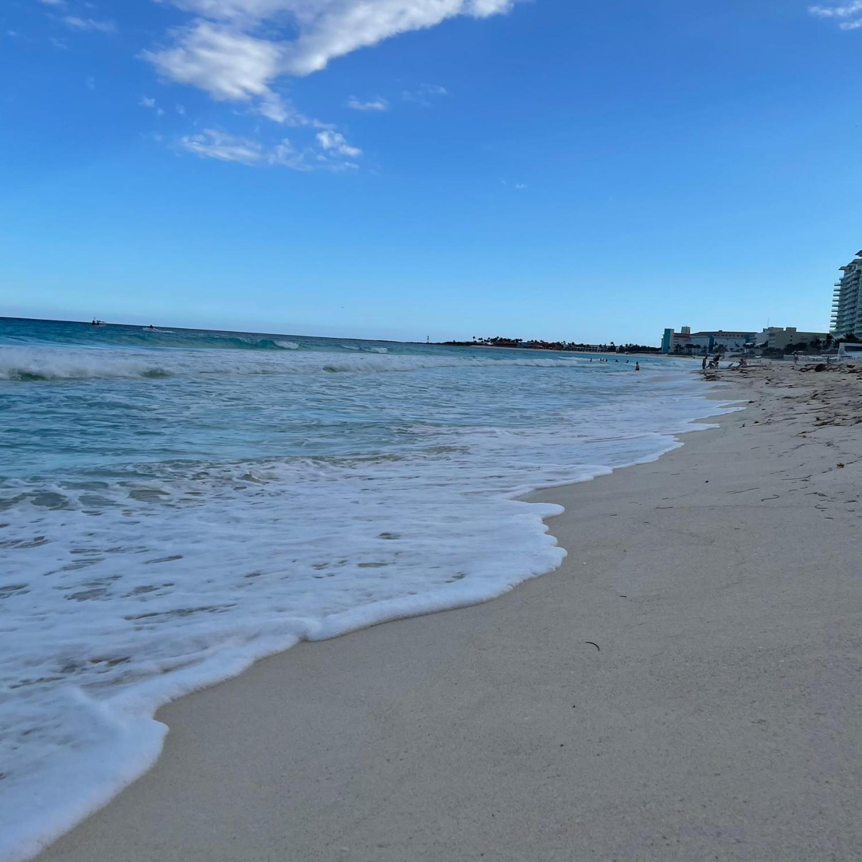 Ova Apartments Cancun Luaran gambar