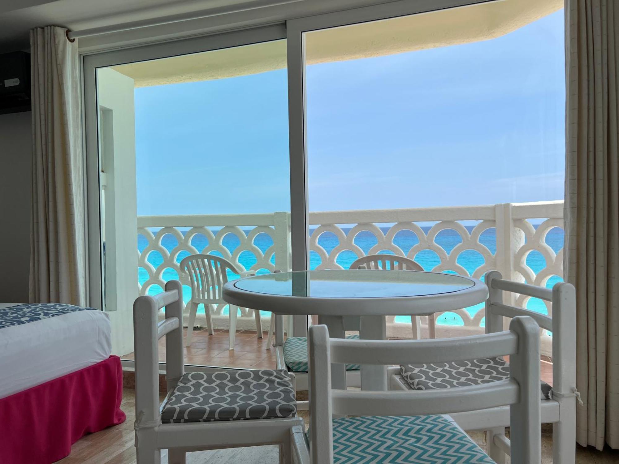 Ova Apartments Cancun Luaran gambar