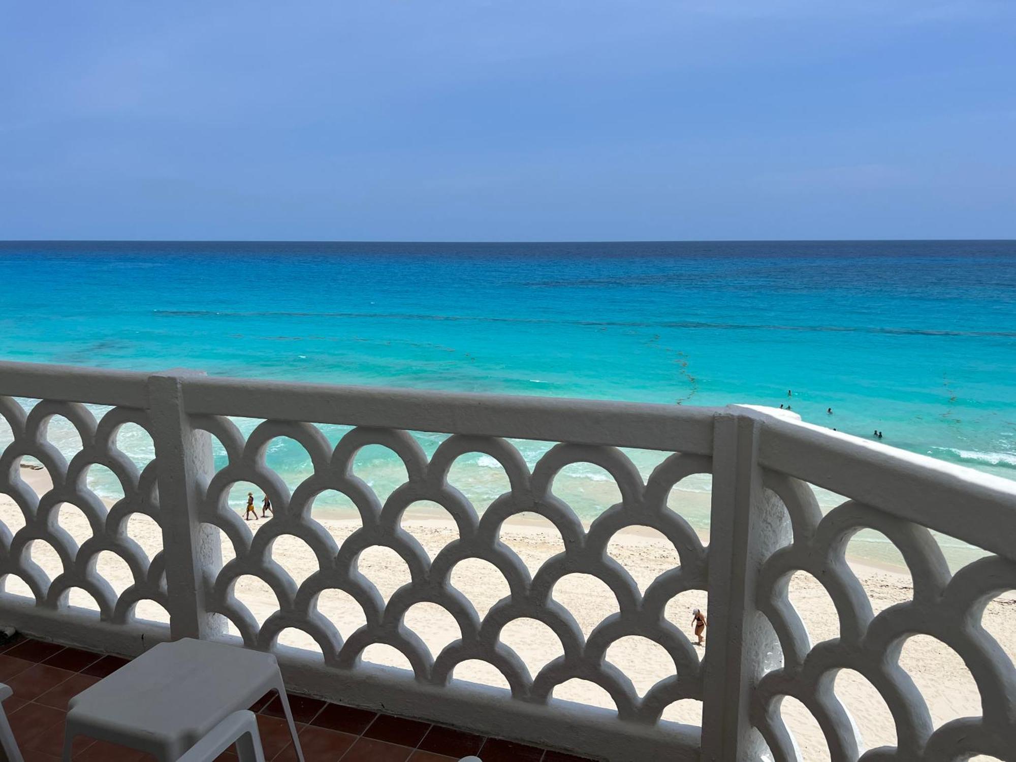 Ova Apartments Cancun Luaran gambar